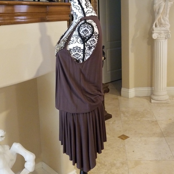 🌴 CACHE TUNIC WITH EMBELLISHED NECK🌴 - Picture 4 of 8